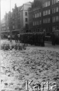 13.12.1987, Gdańsk, Polska.
Rocznica wprowadzenia stanu wojennego, ZOMO na ulicy.
Fot. NN, Archiwum Federacji Młodzieży Walczącej, zbiory Ośrodka KARTA