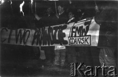 16.12.1987, Gdańsk, Polska.
Manifestacja Federacji Młodzieży Walczącej Region Gdańsk w 17. rocznicę wydarzeń na Wybrzeżu w 1970 roku.
Fot. NN, Archiwum Federacji Młodzieży Walczącej, zbiory Ośrodka KARTA