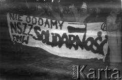 16.12.1987, Gdańsk, Polska.
Manifestacja Federacji Młodzieży Walczącej Region Gdańsk w 17. rocznicę wydarzeń na Wybrzeżu w 1970 roku.
Fot. NN, Archiwum Federacji Młodzieży Walczącej, zbiory Ośrodka KARTA