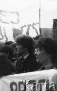 Kwiecień 1989, Gdańsk-Wrzeszcz, Polska.
Akcja Federacji Młodzieży Walczącej Region Gdańsk i Niezależnego Zrzeszenia Studentów Gdańsk pod hasłem: 