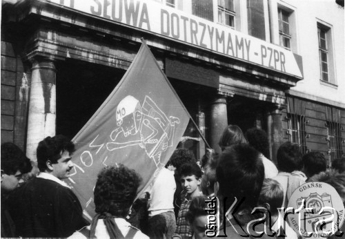 1.06.1989, Gdańsk, Polska.
Happening Federacji Młodzieży Walczącej pod hasłem: 