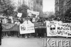1.06.1989, Gdańsk, Polska.
Happening Federacji Młodzieży Walczącej pod hasłem: 