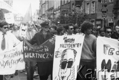 1.06.1989, Gdańsk, Polska.
Happening Federacji Młodzieży Walczącej pod hasłem: 
