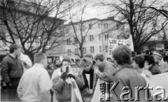 Koniec lat 80., Gdańsk, Polska.
Manifestacja z udziałem Federacji Młodzieży Walczącej i Niezależnego Zrzeszenia Studentów.
Fot. NN, Archiwum Federacji Młodzieży Walczącej, zbiory Ośrodka KARTA.