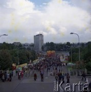 1978, Warszawa, Polska.
Święto Trybuny Ludu. Festyn przed Stadionem Dzięsięciolecia.
Fot. Edward Grochowicz, zbiory Ośrodka KARTA