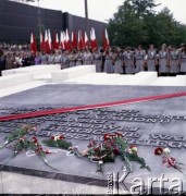 1.08.1979, Warszawa, Polska.
Odsłonięcie pomnika Powstańców Warszawy wg. projektu Andrzeja Domańskiego na pl. Powstańców Warszawy.
Fot. Edward Grochowicz, zbiory Ośrodka KARTA