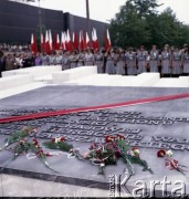 1.08.1979, Warszawa, Polska.
Odsłonięcie pomnika Powstańców Warszawy wg. projektu Andrzeja Domańskiego na pl. Powstańców Warszawy.
Fot. Edward Grochowicz, zbiory Ośrodka KARTA