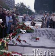 1.08.1979, Warszawa, Polska.
Odsłonięcie pomnika Powstańców Warszawy wg. projektu Andrzeja Domańskiego na pl. Powstańców Warszawy.
Fot. Edward Grochowicz, zbiory Ośrodka KARTA