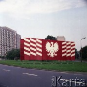 22.07.1979, Warszawa, Polska.
Obchody 35-lecia PRL. Okolicznościowe dekoracje przy ul. Marszałkowskiej.
Fot. Edward Grochowicz, zbiory Ośrodka KARTA