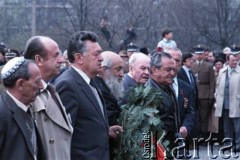 18.04.1988, Warszawa, Polska.
Otwarcie Traktu Pamięci Męczeństwa i Walki Żydów, w przeddzień obchodów 45. rocznicy powstania w getcie warszawskim. Składanie wieńcy.
Fot. Edward Grochowicz, zbiory Ośrodka KARTA