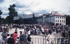 1.08.1989, Warszawa, Polska.
Odsłonięcie Pomnika Powstania Warszawskiego na placu Krasińskich w 45. rocznicę wybuchu powstania.
Fot. Edward Grochowicz, zbiory Ośrodka KARTA