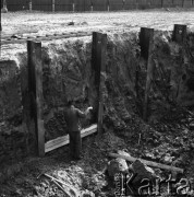 17.09.1983, Warszawa, Polska.
Budowa I linii metra na odcinku wzdłuż al. Komisji Edukacji Narodowej.
Fot. Edward Grochowicz, zbiory Ośrodka KARTA