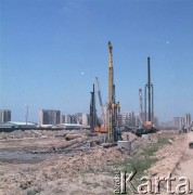 17.09.1983, Warszawa, Polska.
Budowa I linii metra w Warszawie, na odcinku wzdłuż al. Komisji Edukacji Narodowej.
Fot. Edward Grochowicz, zbiory Ośrodka KARTA