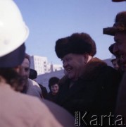 17.12.1983, Warszawa, Polska.
Spotkanie przedstawicieli władz na terenie budowy I linii metra.
Fot. Edward Grochowicz, zbiory Ośrodka KARTA
