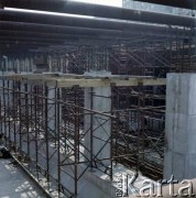 9.04.1984, Warszawa, Polska.
Budowa tunelu I linii metra w Warszawie.
Fot. Edward Grochowicz, zbiory Ośrodka KARTA