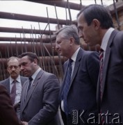 4.06.1986, Warszawa, Polska.
Wizyta przedstawiciela rządu ZSRR na terenie budowy I linii metra w Warszawie.
Fot. Edward Grochowicz, zbiory Ośrodka KARTA