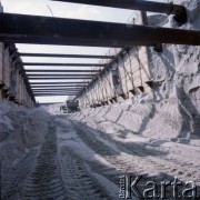Maj 1986, Warszawa, Polska.
Budowa I linii metra metodą odkrywkową na Ursynowie.
Fot. Edward Grochowicz, zbiory Ośrodka KARTA