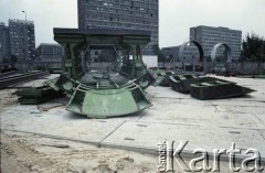 12.07.1987, Warszawa, Polska.
Budowa I linii metra, okolice stacji Politechnika. W tle dom studencki 