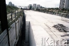 Sierpień 1988, Warszawa, Polska.
Budowa tunelu I linii metra wzdłuż al. Komisji Edukacji Narodowej.
Fot. Edward Grochowicz, zbiory Ośrodka KARTA