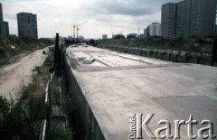 Sierpień 1988, Warszawa, Polska.
Budowa tunelu I linii metra wzdłuż al. Komisji Edukacji Narodowej.
Fot. Edward Grochowicz, zbiory Ośrodka KARTA