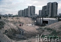 Sierpień 1988, Warszawa, Polska.
Budowa tunelu I linii metra wzdłuż al. Komisji Edukacji Narodowej.
Fot. Edward Grochowicz, zbiory Ośrodka KARTA