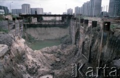 Sierpień 1988, Warszawa, Polska.
Budowa tunelu I linii metra wzdłuż al. Komisji Edukacji Narodowej.
Fot. Edward Grochowicz, zbiory Ośrodka KARTA