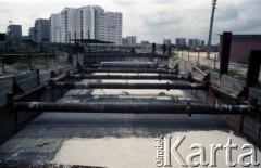 Sierpień 1988, Warszawa, Polska.
Budowa tunelu I linii metra wzdłuż al. Komisji Edukacji Narodowej.
Fot. Edward Grochowicz, zbiory Ośrodka KARTA