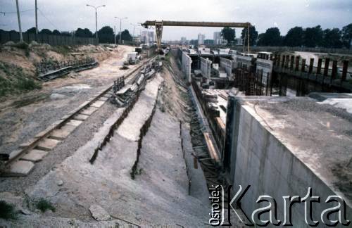 Sierpień 1988, Warszawa, Polska.
Budowa tunelu I linii metra.
Fot. Edward Grochowicz, zbiory Ośrodka KARTA
