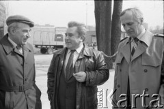 17.04.1986, Warszawa, Polska.
Wizyta Pełnomocnika ZSRR do spraw budowy metra w Warszawie (pośrodku).
Fot. Edward Grochowicz, zbiory Ośrodka KARTA