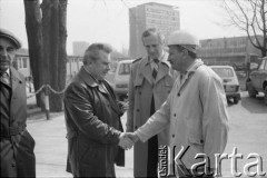 17.04.1986, Warszawa, Polska.
Wizyta Pełnomocnika ZSRR do spraw budowy metra w Warszawie (2. od lewej).
Fot. Edward Grochowicz, zbiory Ośrodka KARTA