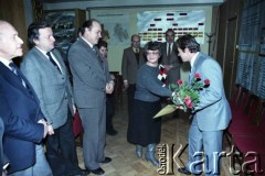 Lata 80., Warszawa, Polska.
Spotkanie dotyczące budowy I linii metra. 1. od lewej Jerzy Brzostek - generalny dyrektor Generalnej Dyrekcji Budowy Metra.
Fot. Edward Grochowicz, zbiory Ośrodka KARTA