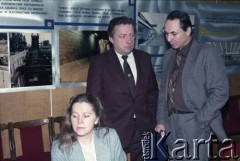 Lata 80., Warszawa, Polska.
Spotkanie przedstawicieli władz dotyczące budowy I linii metra.
Fot. Edward Grochowicz, zbiory Ośrodka KARTA
