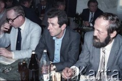 Lata 80., Warszawa, Polska.
Spotkanie dotyczące budowy I linii metra.
Fot. Edward Grochowicz, zbiory Ośrodka KARTA
