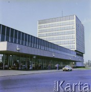 Lata 70., Warszawa, Polska.
Dworzec autobusowy Warszawa Zachodnia.
Fot. Edward Grochowicz, zbiory Ośrodka KARTA