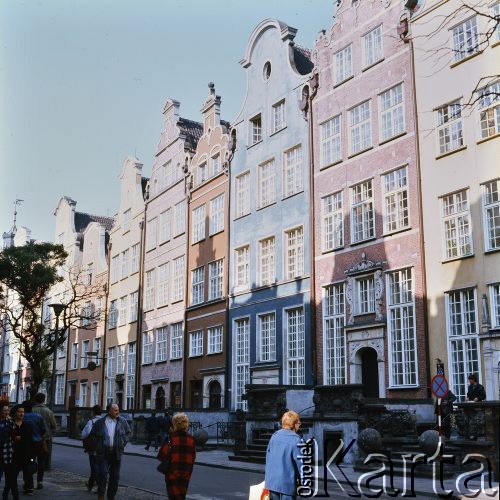 Lata 80., Gdańsk, Polska.
Kamienice na Starym Mieście.
Fot. Edward Grochowicz, zbiory Ośrodka KARTA