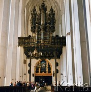 Lata 80., Gdańsk, Polska.
Bazylika konkatedralna Wniebowzięcia Najświętszej Maryi Panny (Bazylika Mariacka), na zdjęciu organy.
Fot. Edward Grochowicz, zbiory Ośrodka KARTA