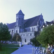 Lata 80., Gdańsk, Polska.
Bazylika św. Mikołaja i klasztor dominikanów.
Fot. Edward Grochowicz, zbiory Ośrodka KARTA