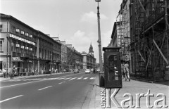 1969, Warszawa, Polska.
Ulica Nowy Świat.
Fot. Edward Grochowicz, zbiory Ośrodka KARTA