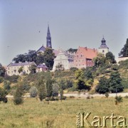 Lata 80., Kazimierz Dolny nad Wisłą, Polska.
Panorama od strony Wisły.
Fot. Edward Grochowicz, zbiory Ośrodka KARTA