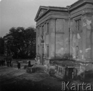 Przed 1914, Warszawa, Królestwo Polskie, Cesarstwo Rosyjskie.
Gmach Biblioteki Uniwersytetu Warszawskiego. Obecnie Stary BUW. 
Fot. NN, zbiory Ośrodka KARTA