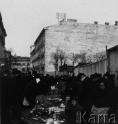 Przed 1914, Warszawa, Królestwo Polskie, Cesarstwo Rosyjskie.
Targ w Warszawie. Podpis pod zdjęciem: 