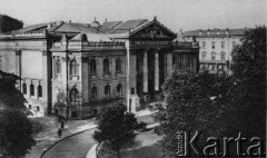 Ok. 1900, Warszawa, Królestwo Polskie, Cesarstwo Rosyjskie.
Pałac Towarzystwa Sztuk Pięknych - gmach Zachęty. 
Fot. NN, zbiory Ośrodka KARTA
