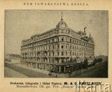 Przed 1914, Warszawa, Królestwo Polskie, Cesarstwo Rosyjskie.
Dom Towarzystwa Rossya przy ulicy Marszałkowskiej 124. 
Album ze zdjęciami i reklamami 