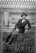 1904-1905, Jakuck, Cesarstwo Rosyjskie.
Portret zesłańca.
Fot. NN, kolekcja Zygmunta Lewańskiego, udostępnił Julian Lewański

