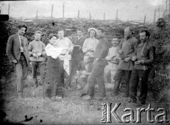1904-1905, Jakuck, Cesarstwo Rosyjskie.
Grupa zesłańców.
Fot. NN, kolekcja Zygmunta Lewańskiego, udostępnił Julian Lewański


