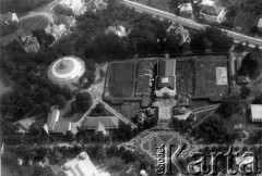 1918-1939, Stryj, woj. stanisławowskie, Polska.
Park miejski i panorama Racławicy.
Fot. NN, zbiory Ośrodka KARTA, kolekcja Bronisława Voigta udostepniła Alicja Wojciechowska
