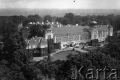 1918-1939, Łańcut, woj. lwowskie, Polska.
Pałac hrabiego Potockiego.
Fot. NN, zbiory Ośrodka KARTA, kolekcja Bronisława Voigta udostepniła Alicja Wojciechowska
