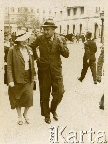 1938, Lwów, Polska.
Doktor weterynarii Franciszek Bonk z siostrą.
Fot. NN, zbiory Ośrodka KARTA, kolekcja Krystyny Głębockiej [AW III/610]