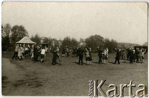 1928-1929, Suwałki, woj. białostockie, Polska.
Uczniowie seminarium nauczycielskiego im. Józefa Joteyko.
Fot. NN, zbiory Ośrodka KARTA, kolekcja Eugenii Gisterowej [AW III/630]