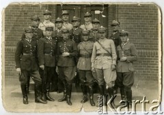 1930, Polska.
Kadra oficerska, m.in. z 63 pułku piechoty. 
Fot. NN, zbiory Ośrodka KARTA, kolekcja Eugenii Gisterowej [AW III/630]